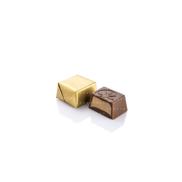 Milk chocolate filled lotus cream 200g