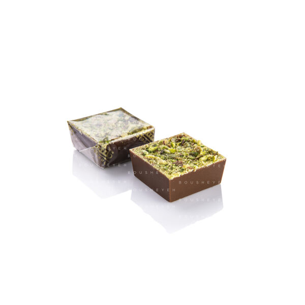 Milk chocolate filled kishta with pistachio 200g